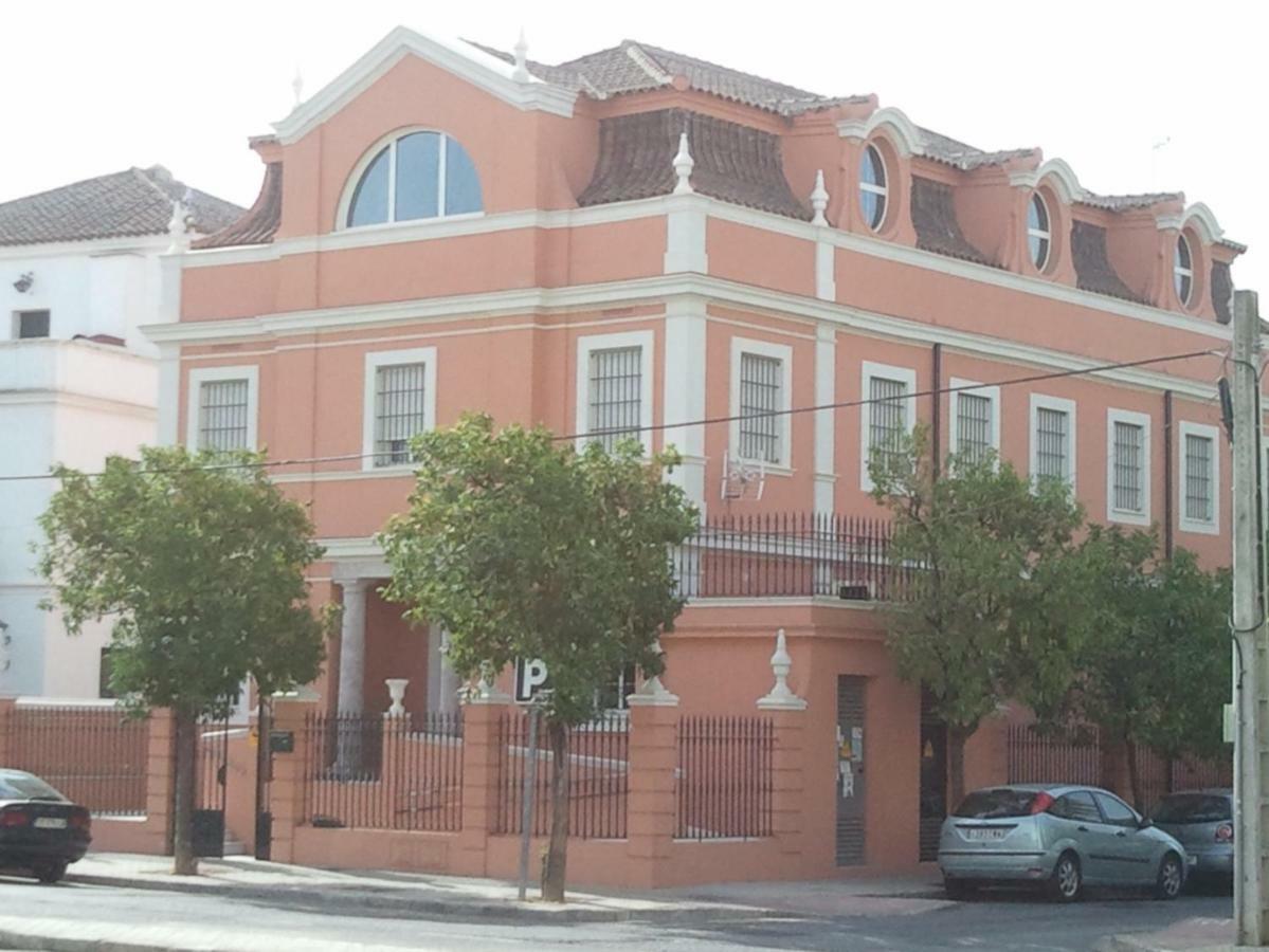 Colegio Mayor Careu - Women Only - University Community Sevilla Exterior foto